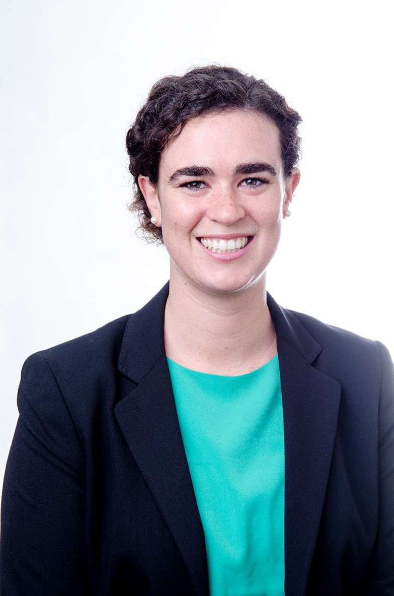 Cara Madden Headshot