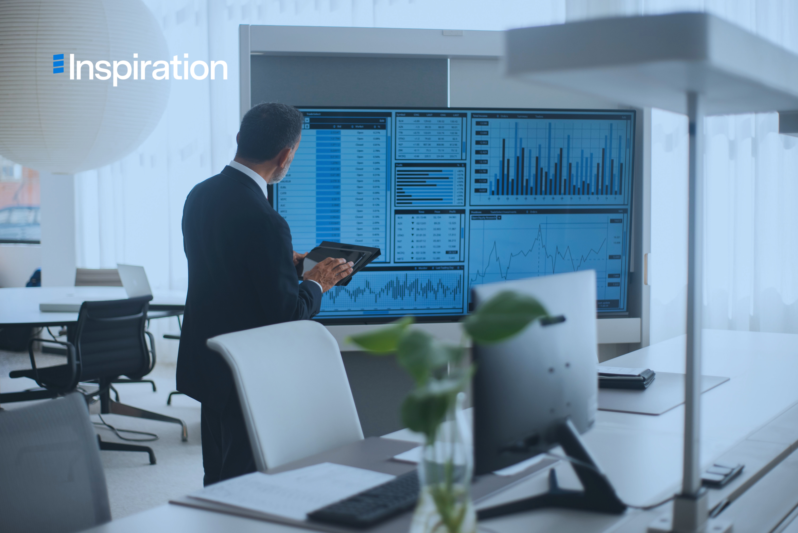 Fleet manager comparing fragmented fleet management company tools across multiple screens
